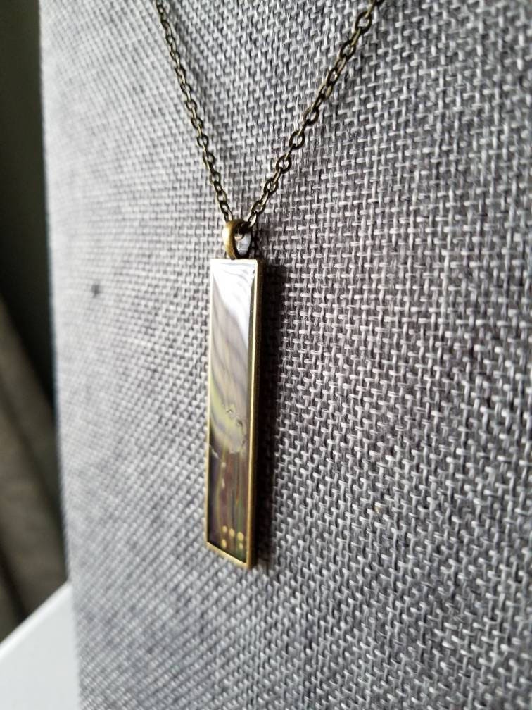 Chic Lady | Original Fluid Art Pendant Necklace