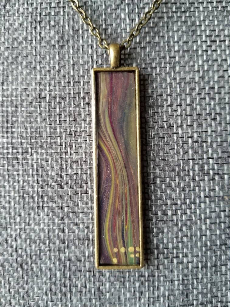 Chic Lady | Original Fluid Art Pendant Necklace
