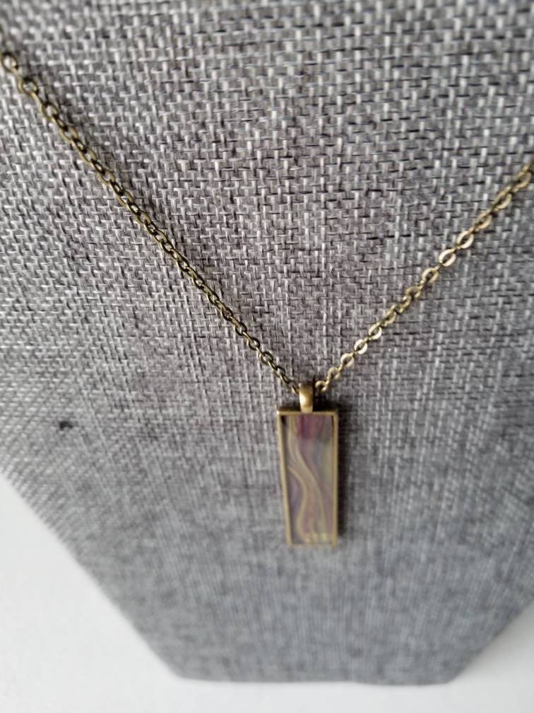 Chic Lady | Original Fluid Art Pendant Necklace