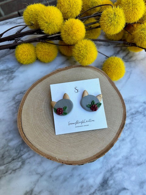 Cat Head Silhouette Stud Earrings | Large